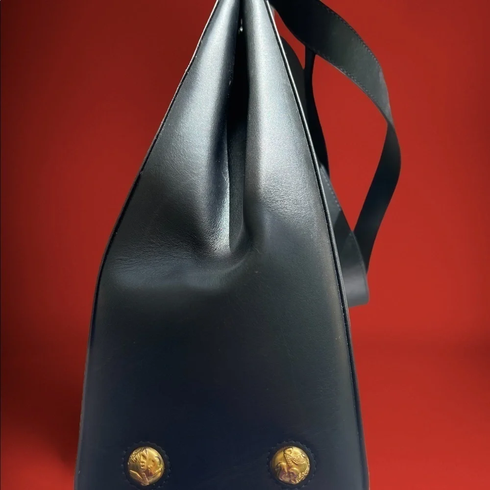 Gorgeous black Ferragamo Calfskin